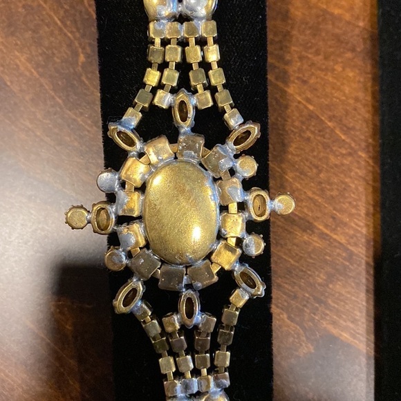 BEAUTIFULLY Brilliant Czechoslovakian Crystal and gemstone Bracelet. Sold each. - Picture 11 of 11
